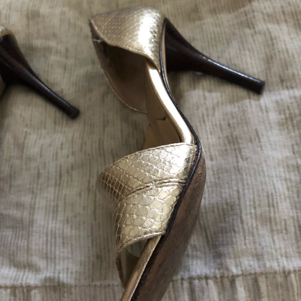 Shoes - Picture 3 of 5